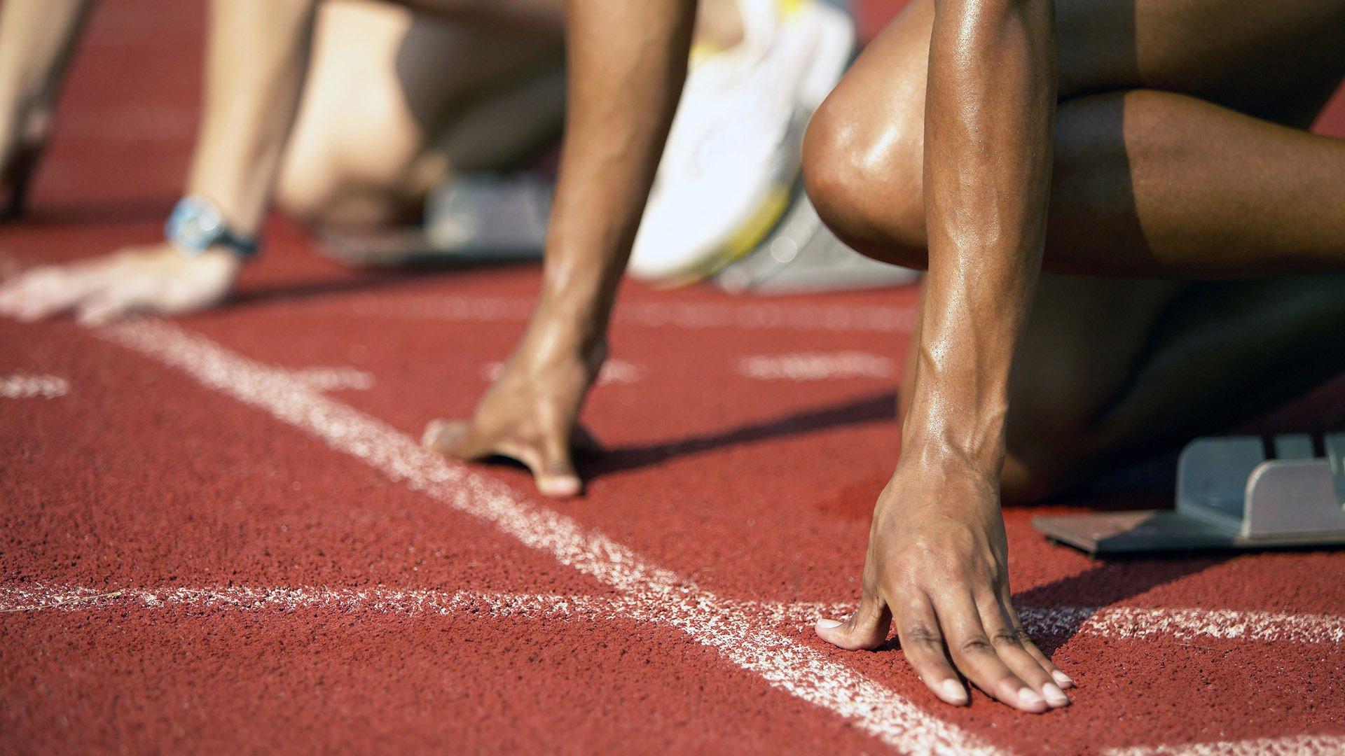 唐卡斯特防线密集，贝尔维球场争取连胜，唐斯贝克